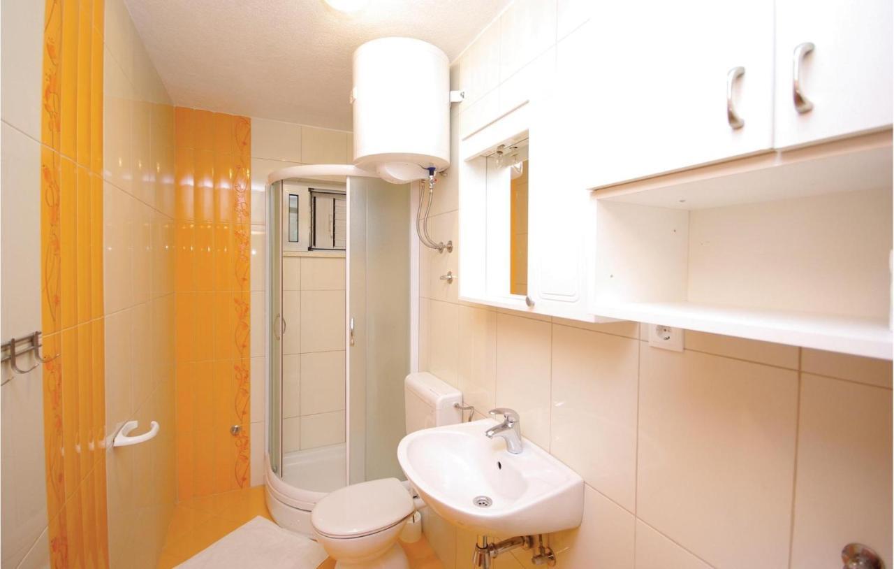 Nice Apartment In Makarska Zewnętrze zdjęcie